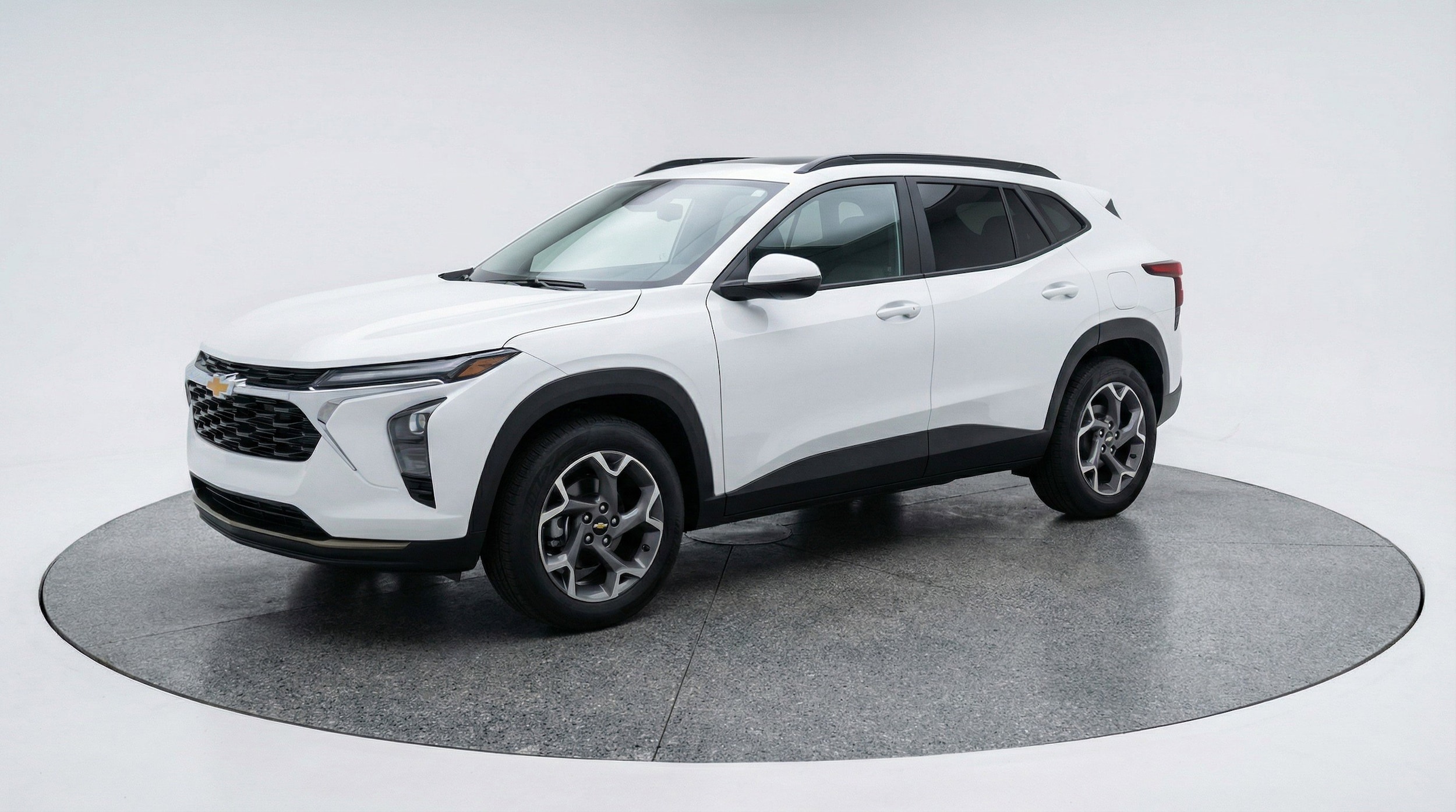 Thumbnail: 2025 Chevrolet Trax - 3