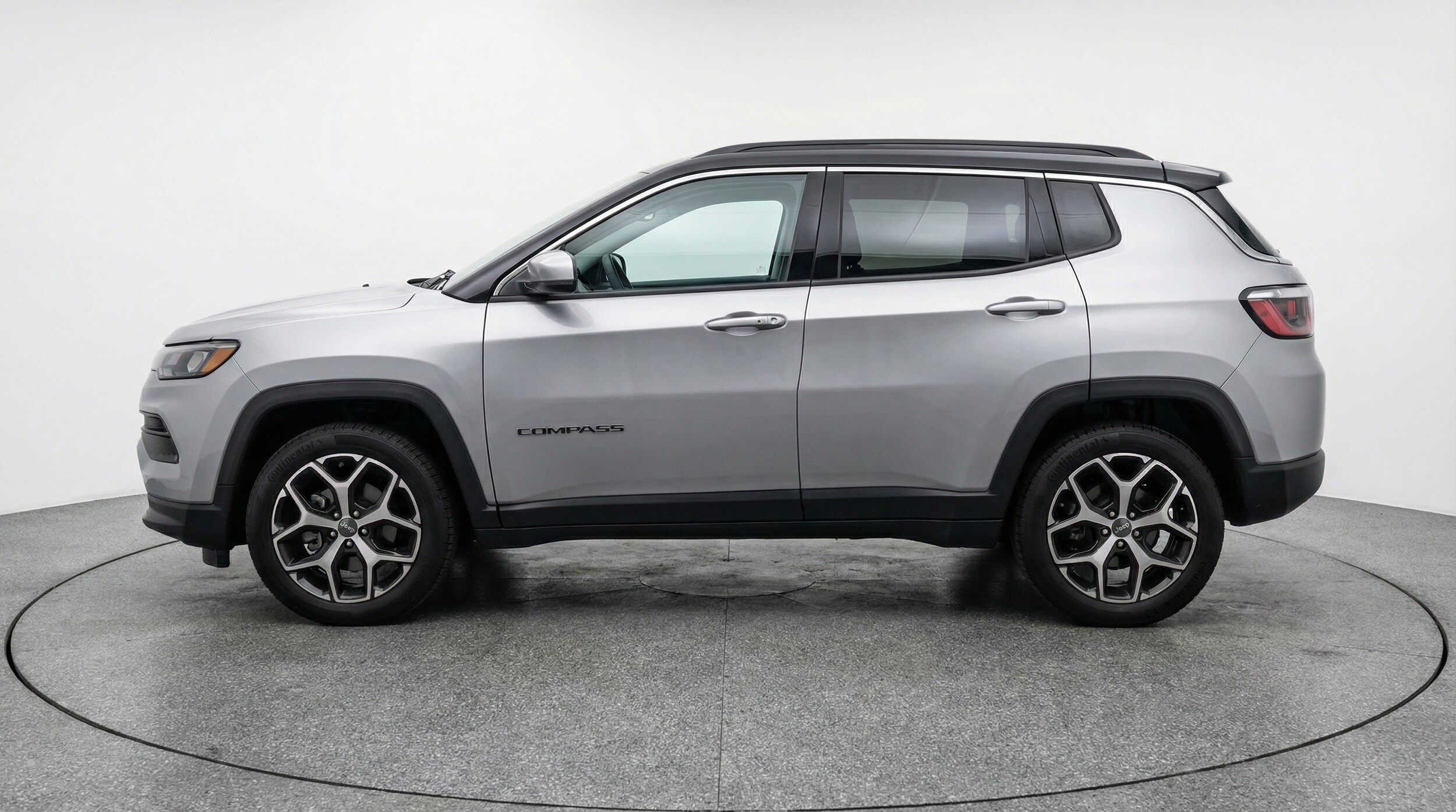 Thumbnail: 2025 Jeep Compass - 4