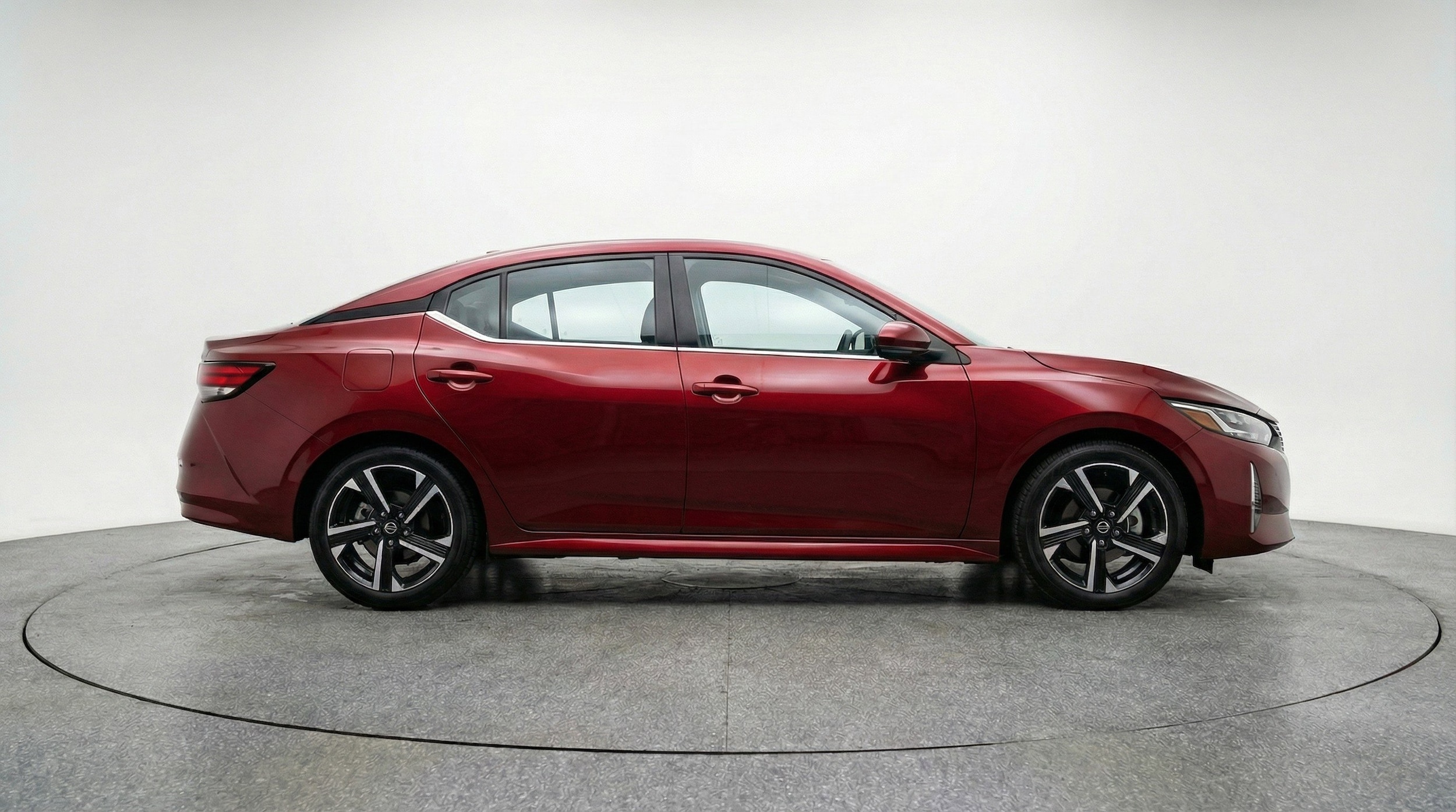 Thumbnail: 2025 Nissan Sentra - 11