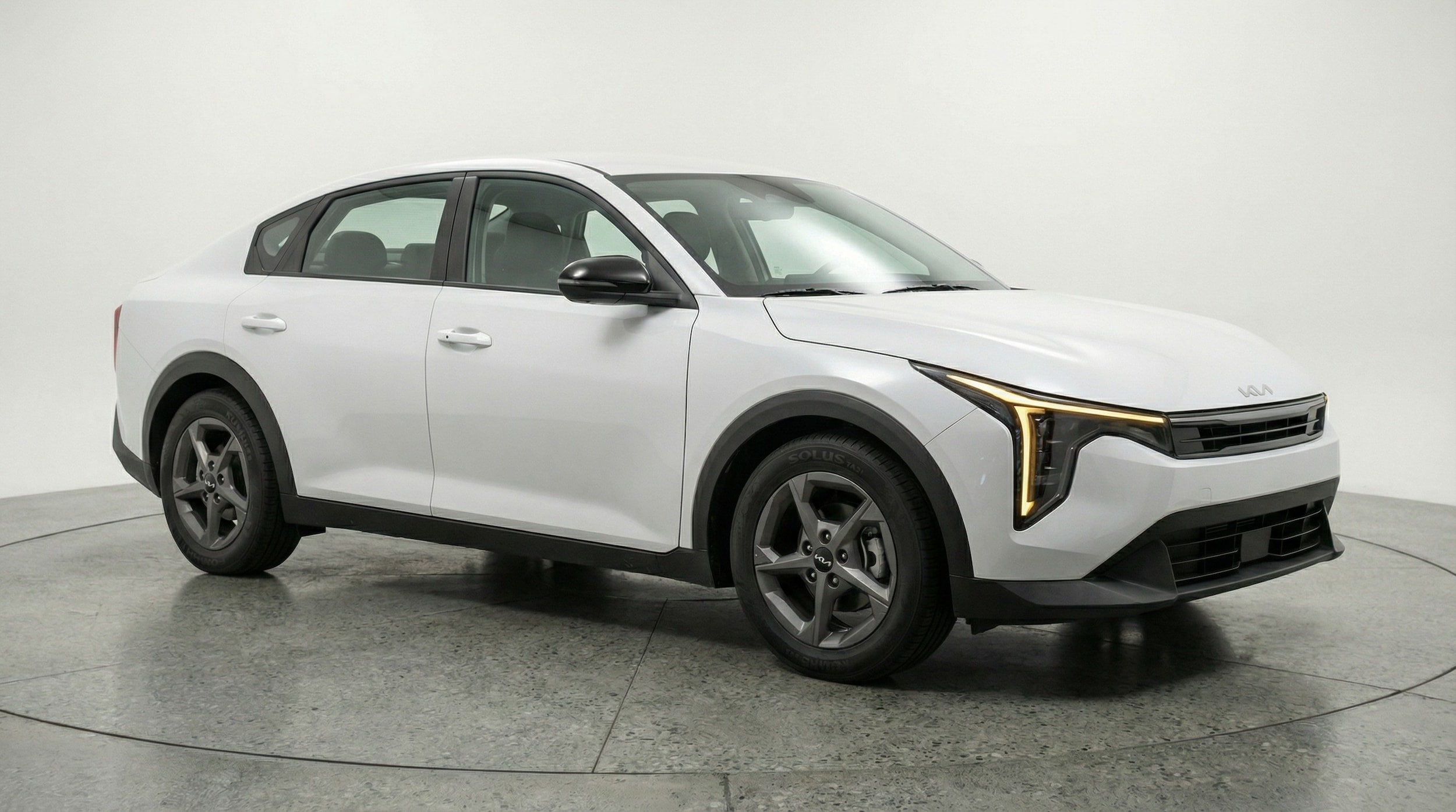 Thumbnail: 2025 Kia K4 - 1