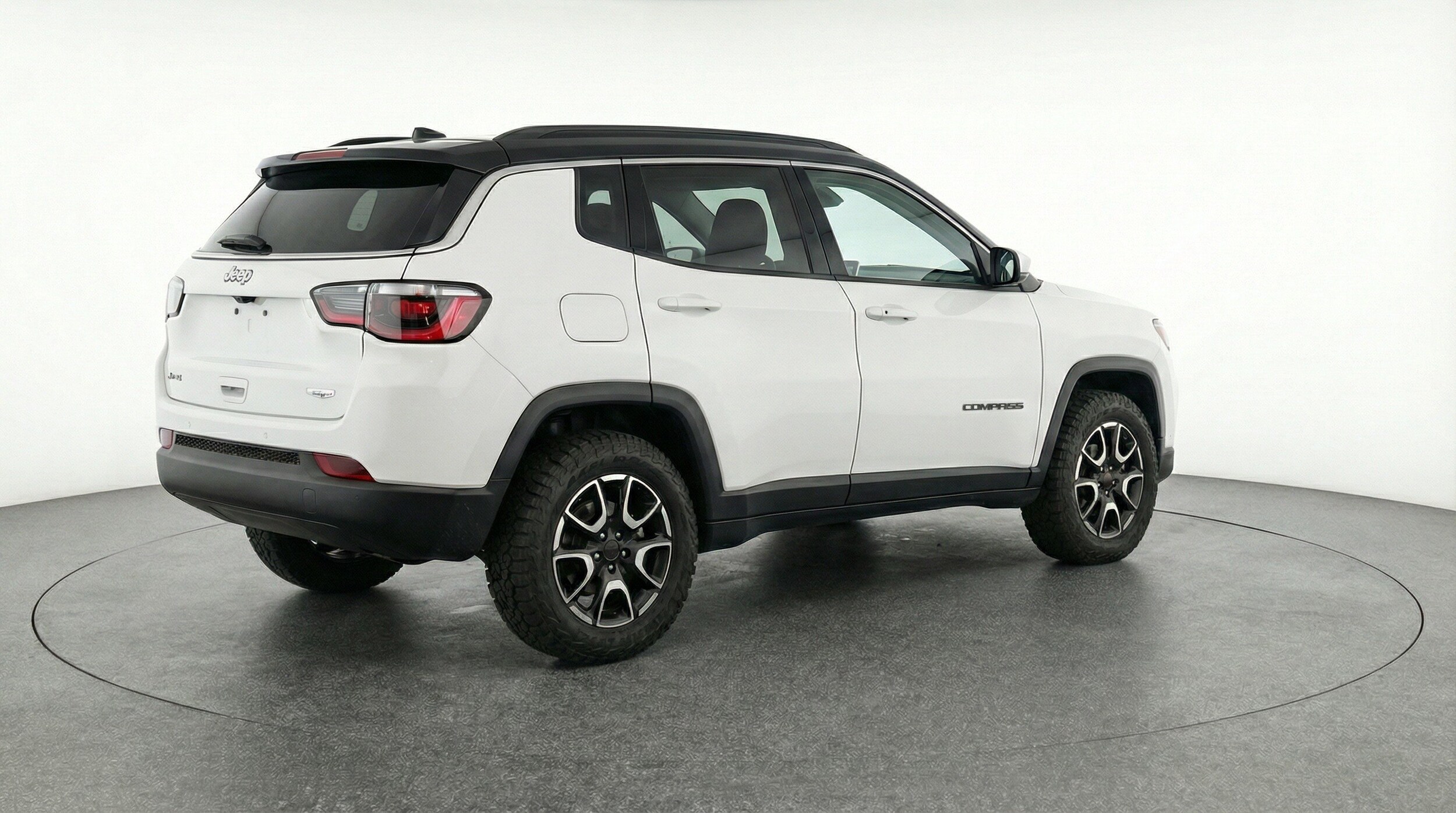 Thumbnail: 2025 Jeep Compass - 9