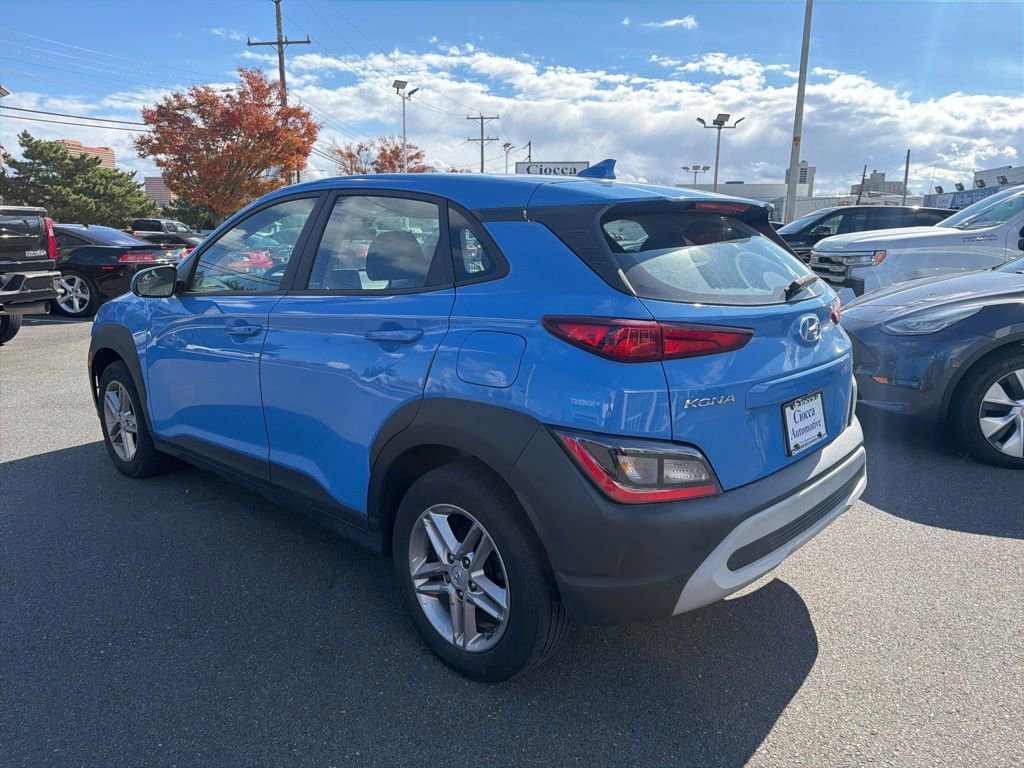 2022 Hyundai Kona SE photo 4