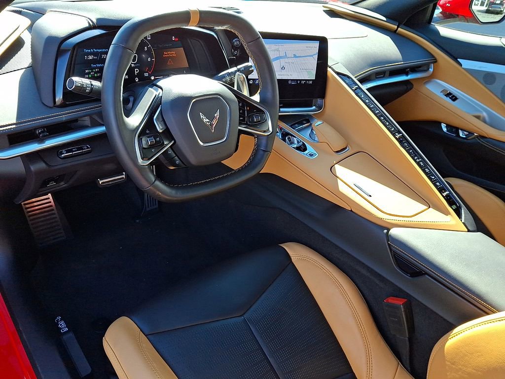 2022 Chevrolet Corvette Stingray 2LT photo 2