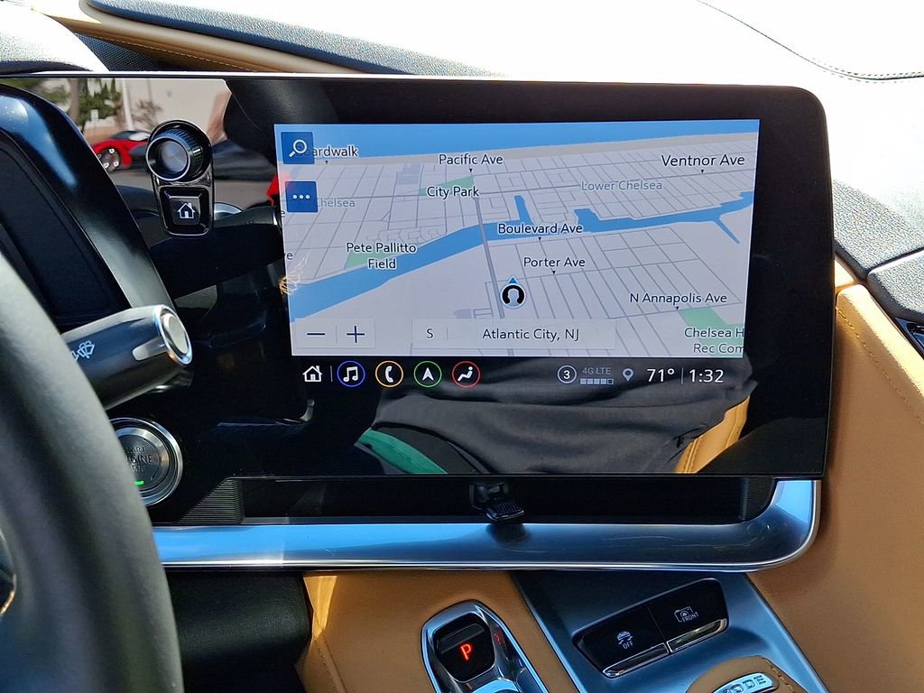 2022 Chevrolet Corvette Stingray 2LT photo 3