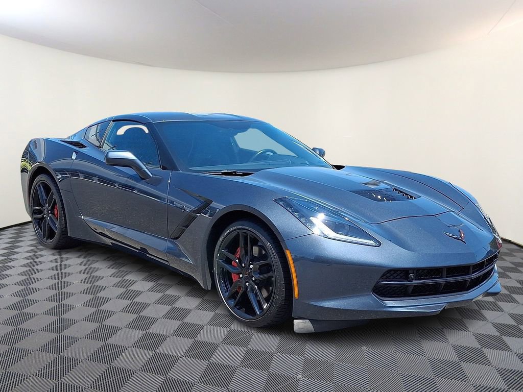 2019 Chevrolet Corvette Stingray Coupe 2LT's photo