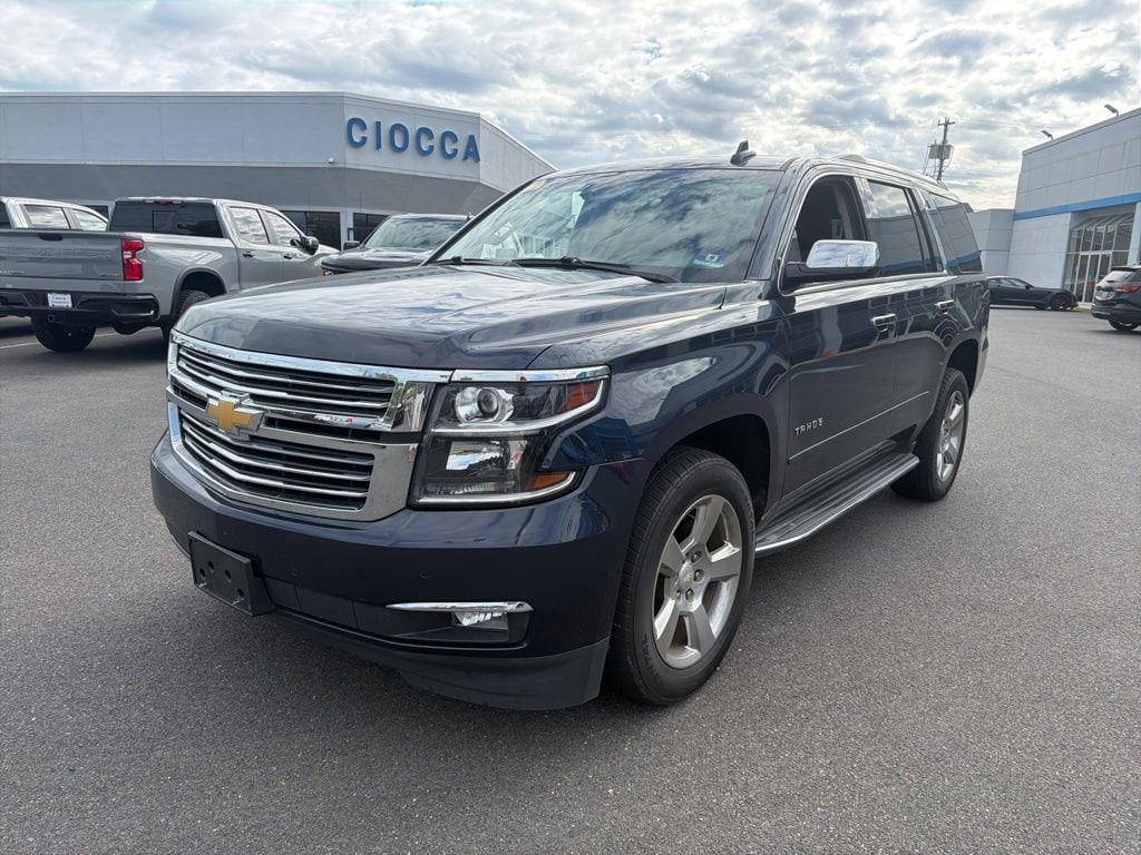 2019 Chevrolet Tahoe 4WD Premier's photo