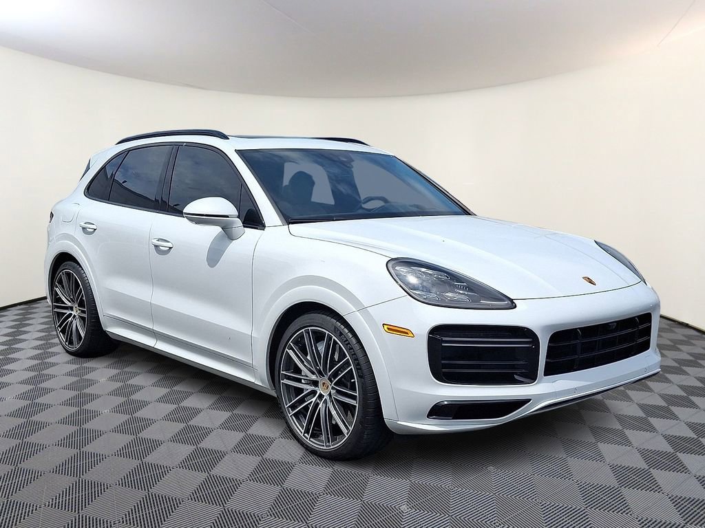 2023 Porsche Cayenne