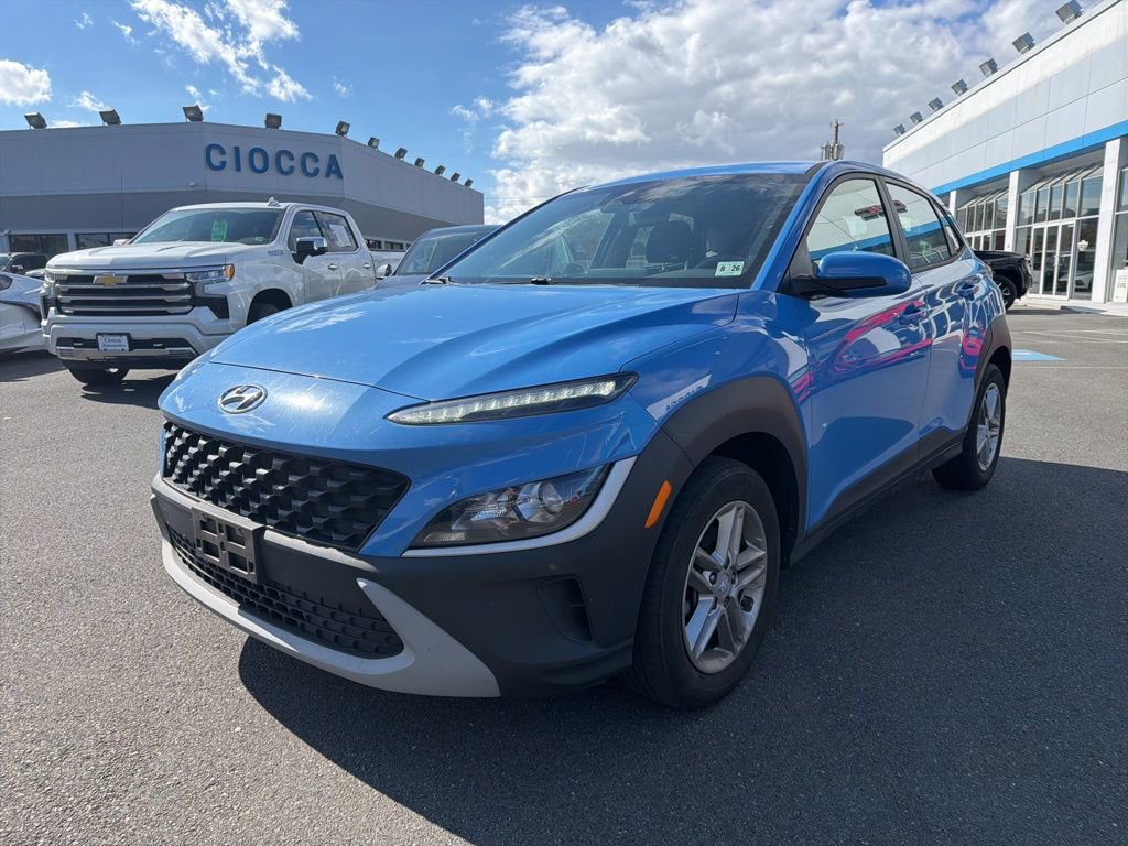 2022 Hyundai Kona SE photo 3