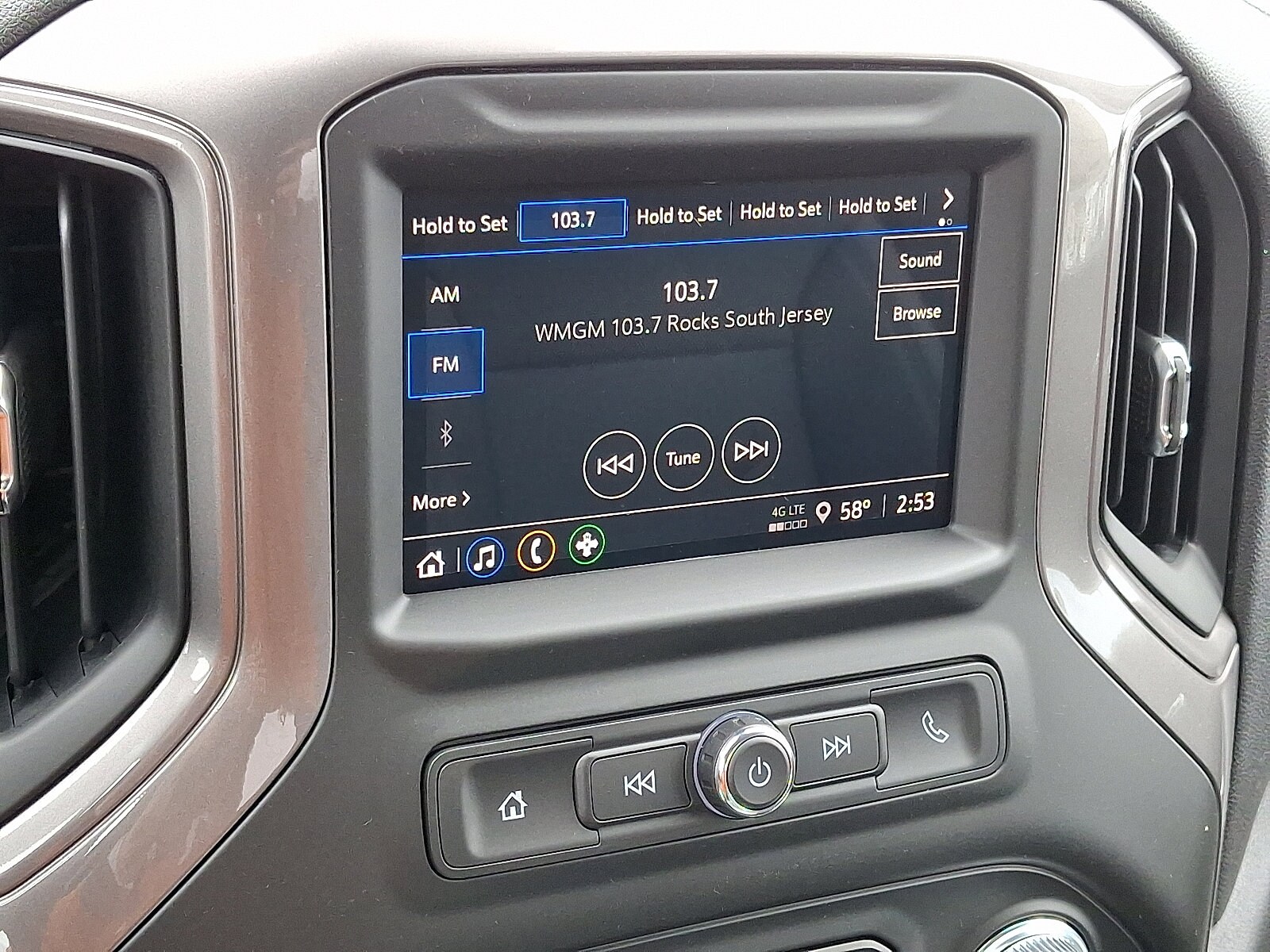 2025 Gmc Sierra 1500 Pro photo 3