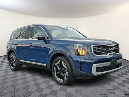 2024 Kia Telluride S SUV