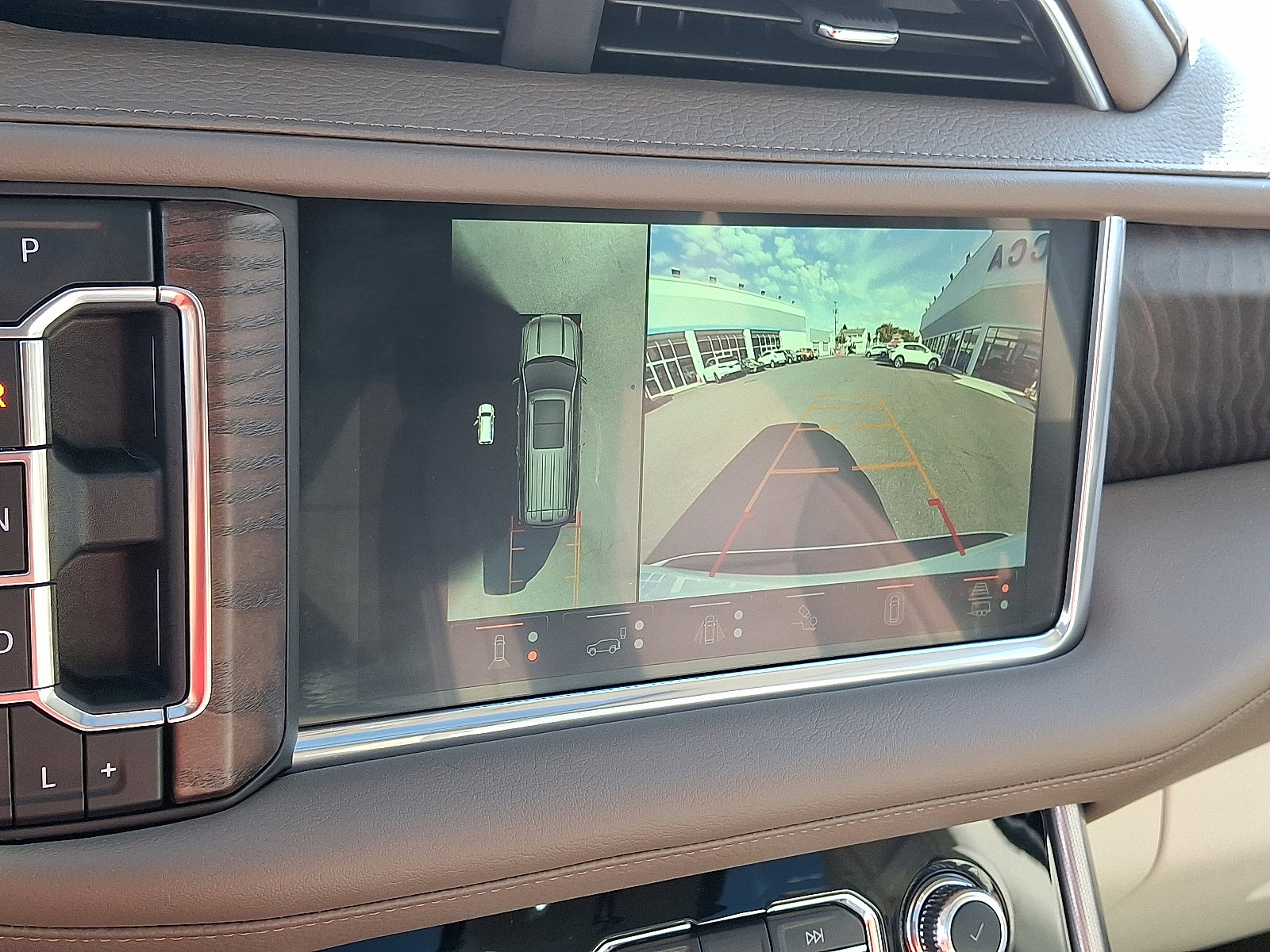 2024 Gmc Yukon XL Denali photo 4