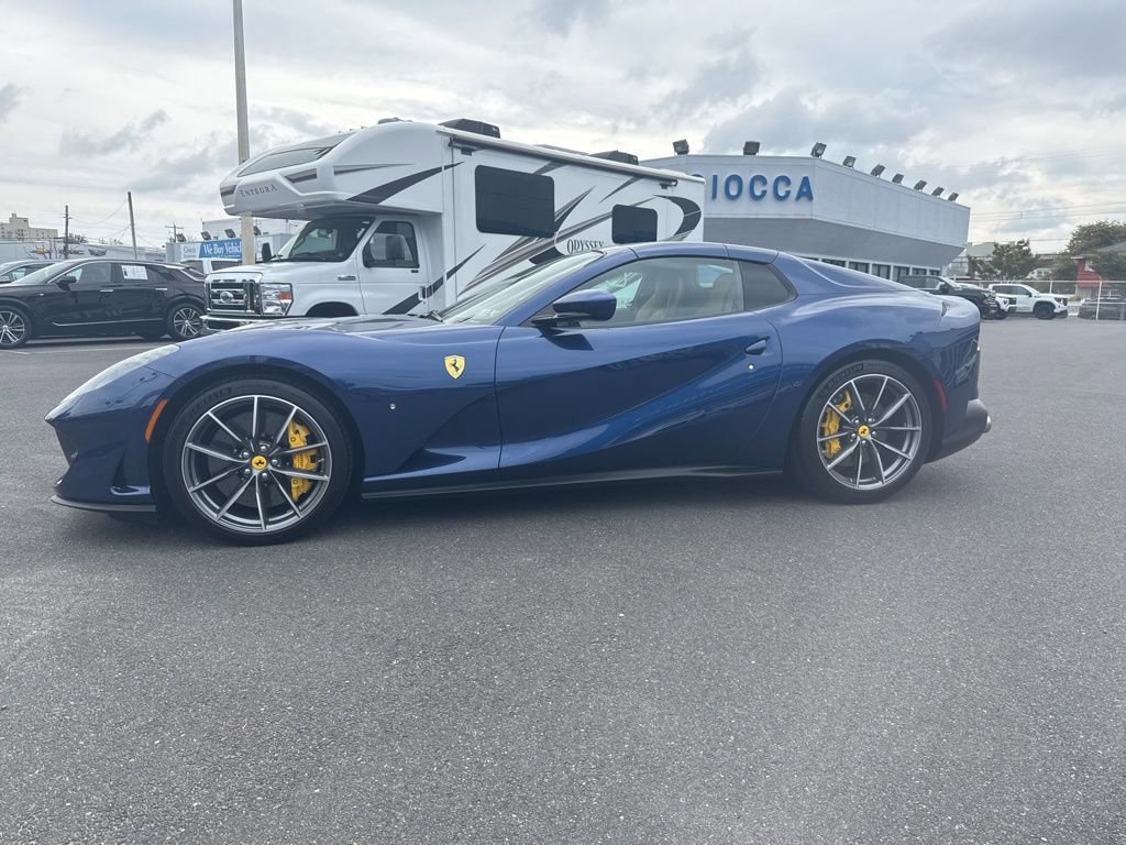 2021 Ferrari 812 GTS Base photo 4