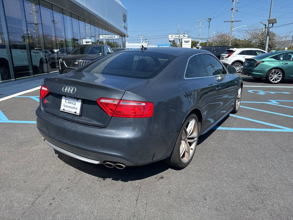 2009 Audi S5 photo 2