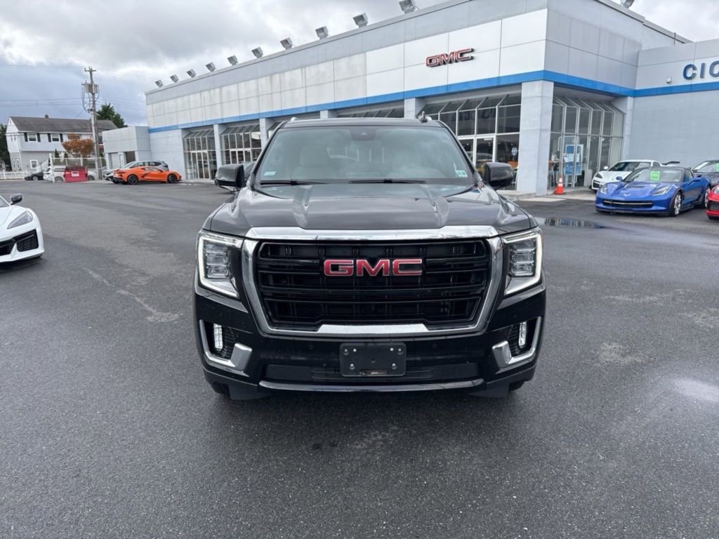 2023 Gmc Yukon XL SLE photo 2