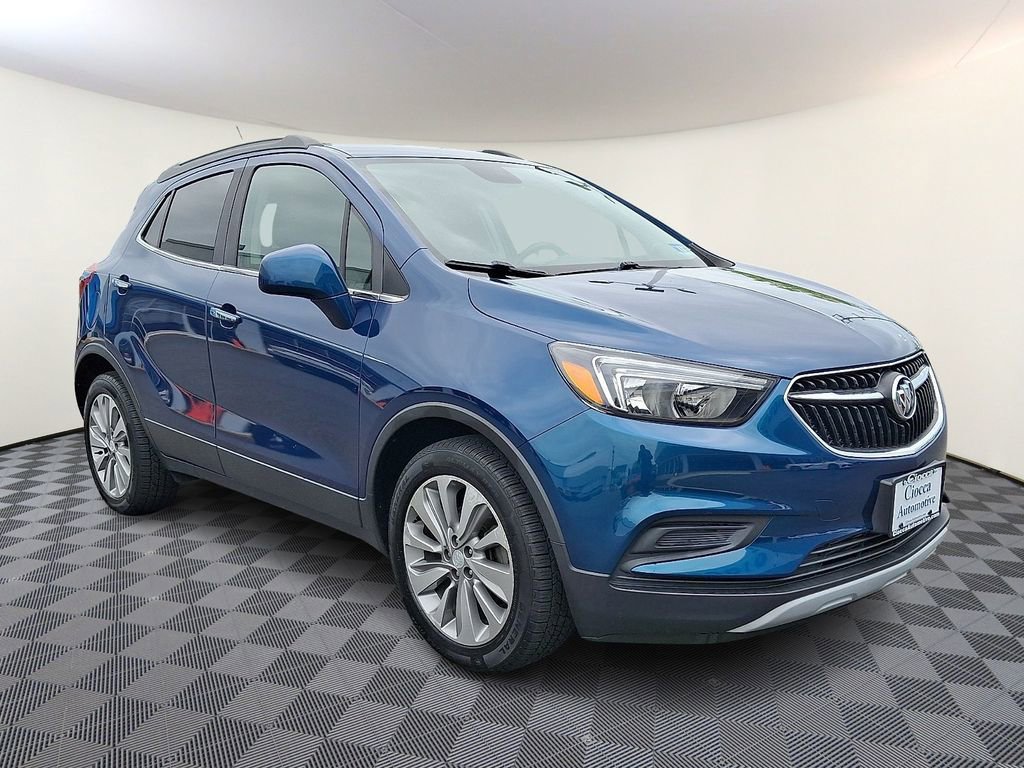 2020 Buick Encore Preferred's photo