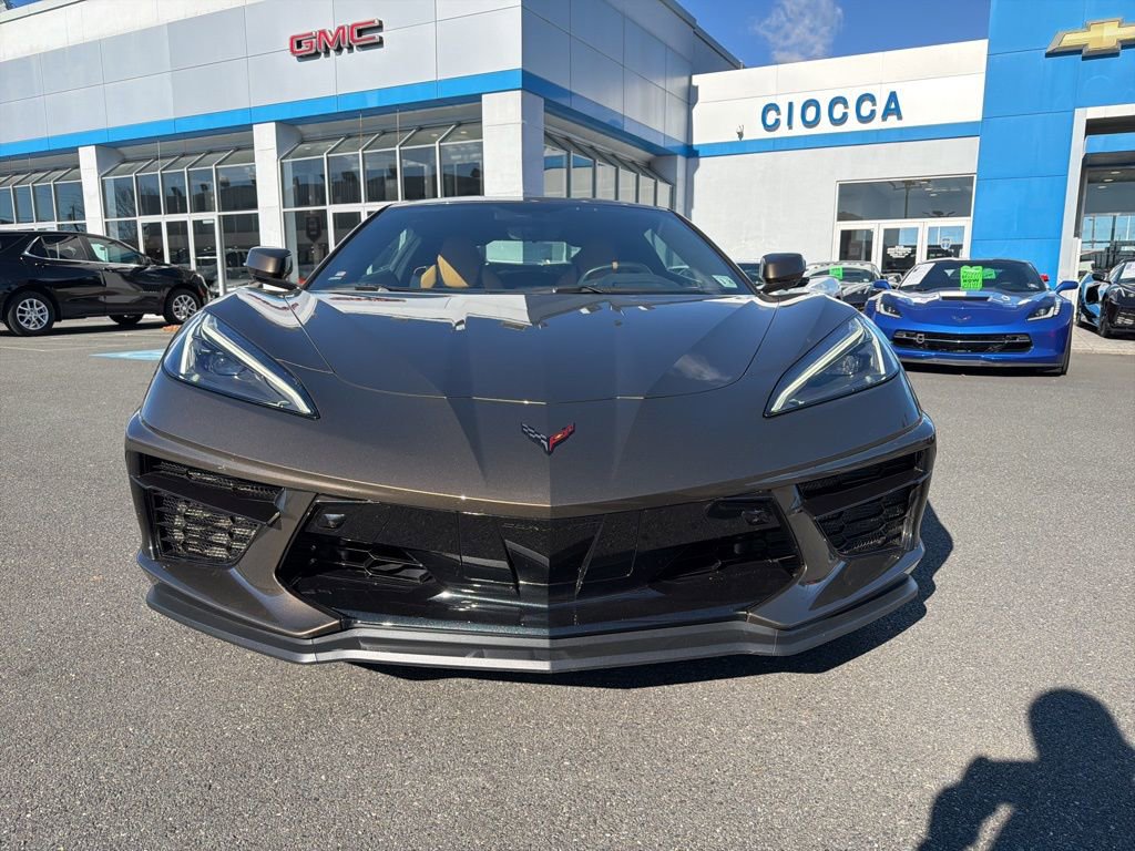 2021 Chevrolet Corvette Stingray 2LT photo 2