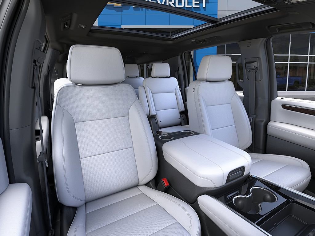 2026 Chevrolet Suburban Premier - Photo 16