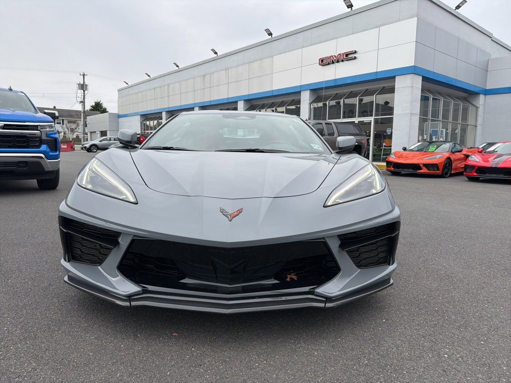 2025 Chevrolet Corvette Stingray 1LT photo 2