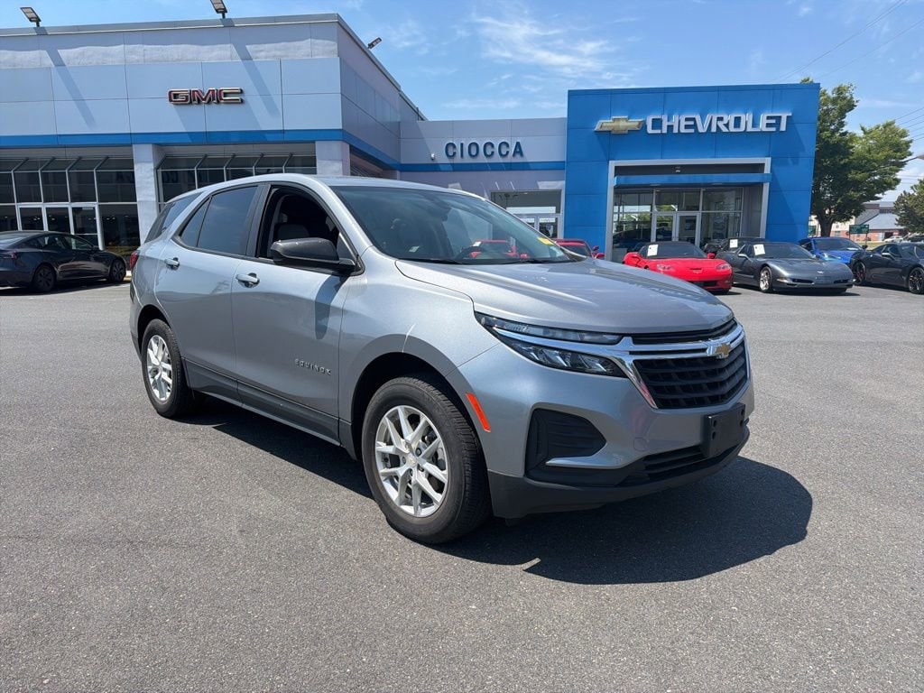 2023 Chevrolet Equinox AWD LS's photo