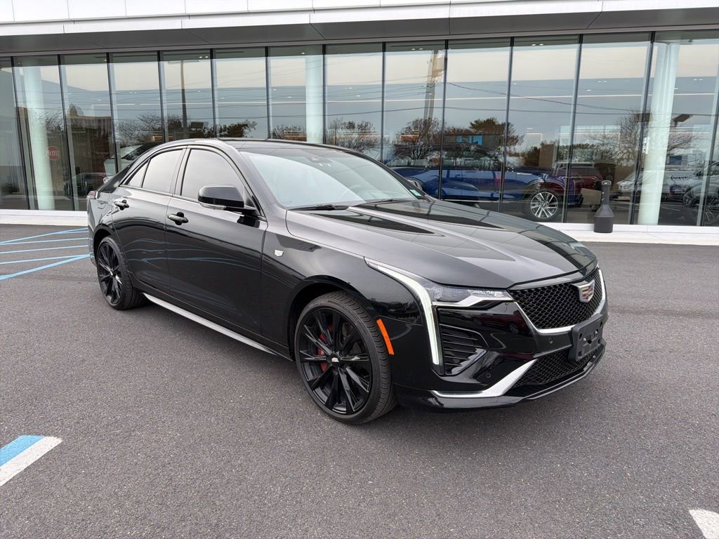 2022 Cadillac CT4 Sport photo 3