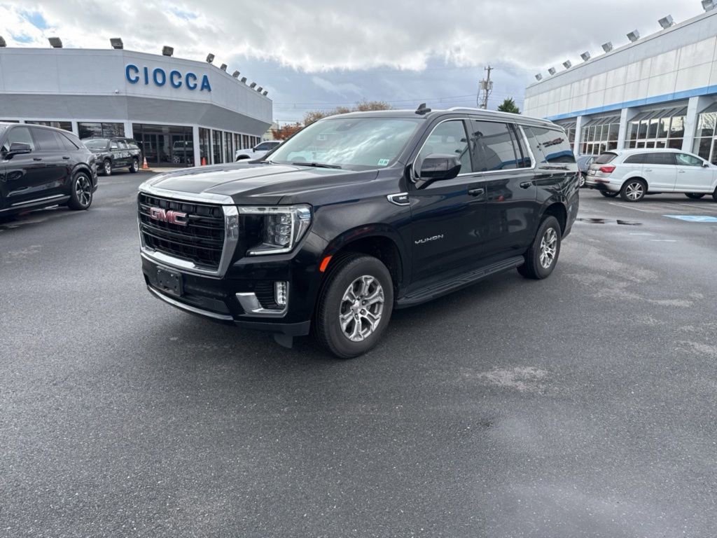 2023 Gmc Yukon XL SLE photo 3