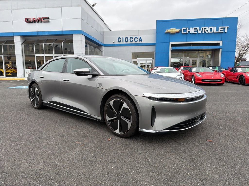 2025 Lucid Air Pure's photo