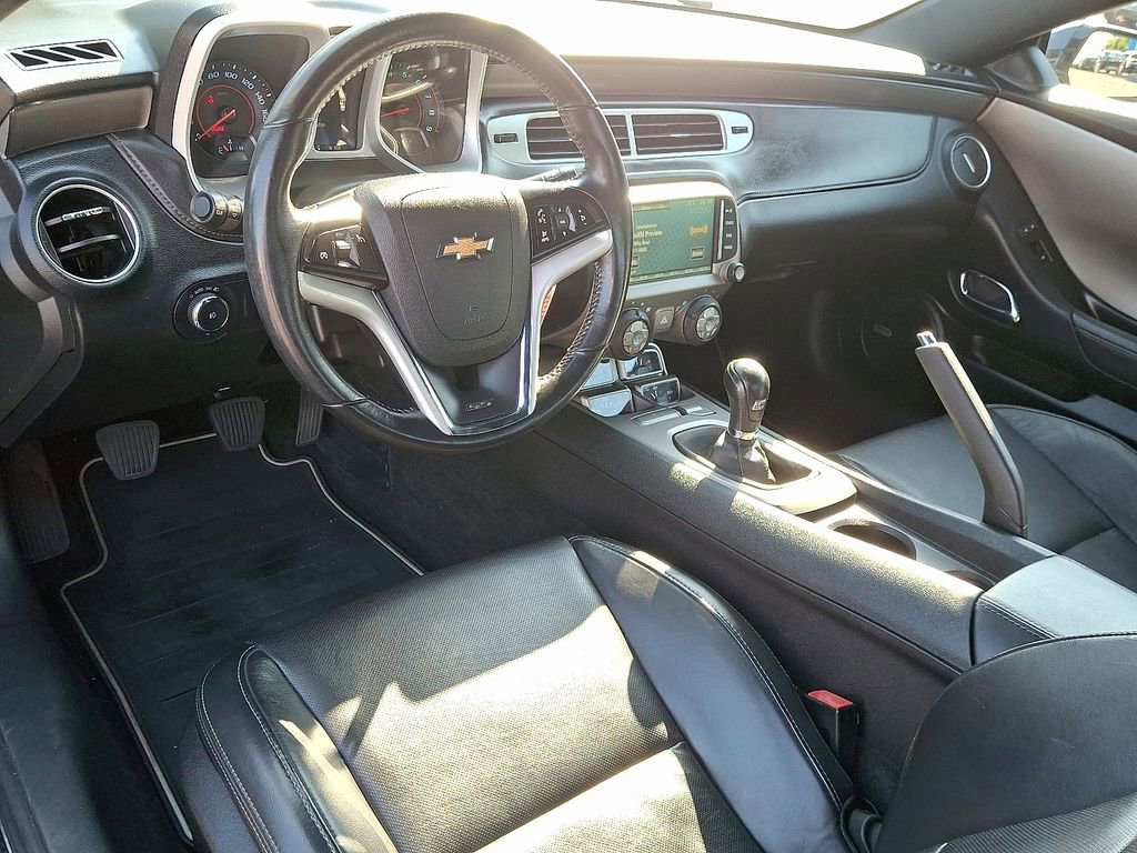 2014 Chevrolet Camaro 2SS photo 2