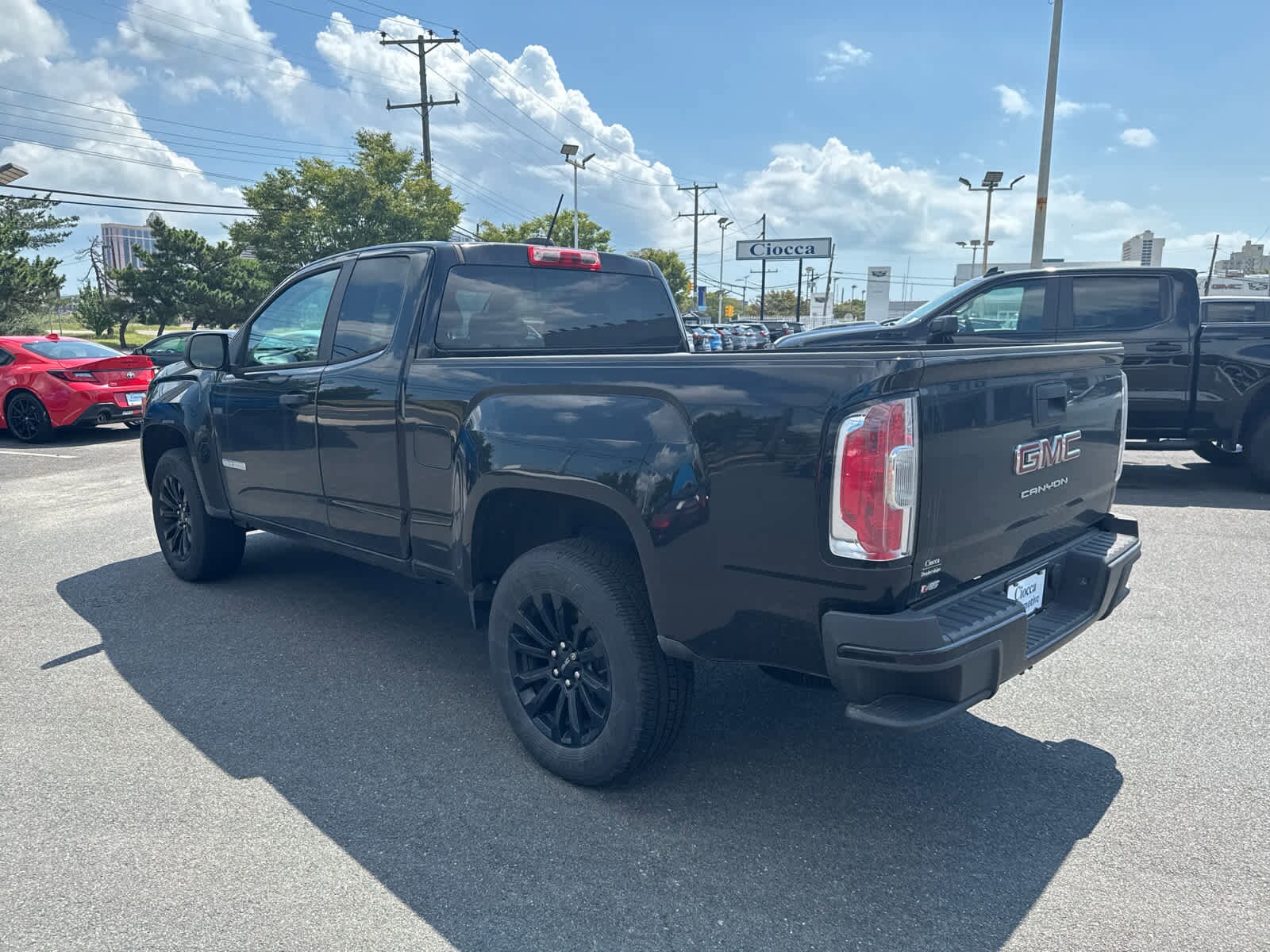 2022 Gmc Canyon Elevation Standard photo 2