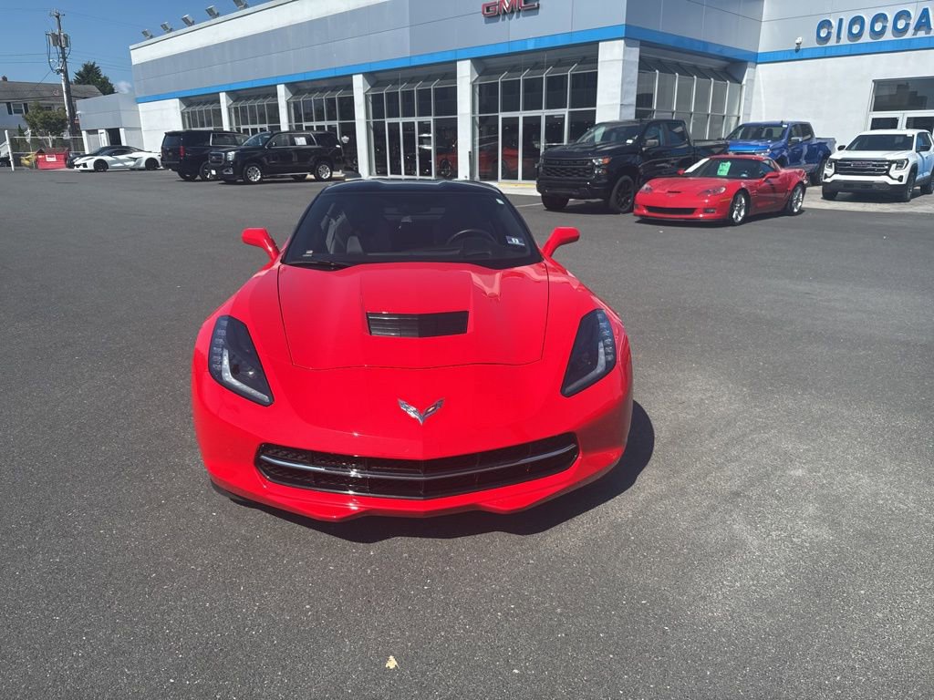 2015 Chevrolet Corvette Stingray Z51 2LT photo 2