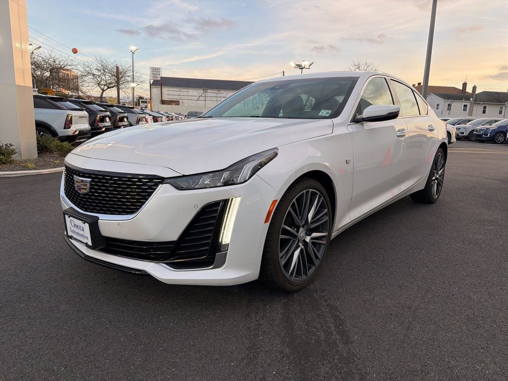 2023 Cadillac CT5 Premium Luxury photo 3
