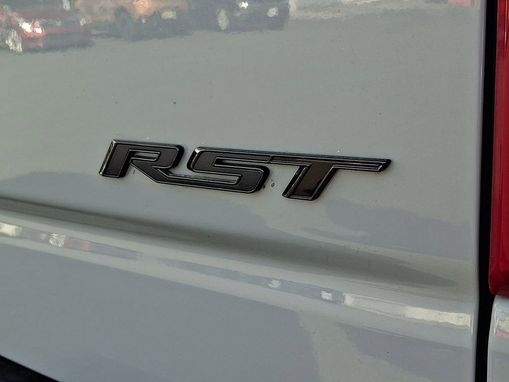 2024 Chevrolet Silverado 1500 RST - Photo 42