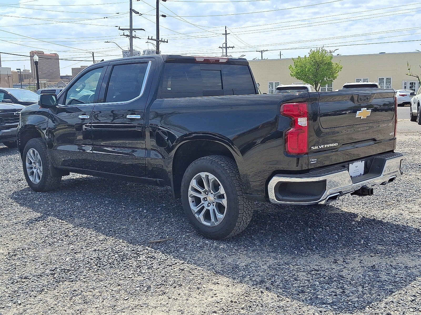2025 Chevrolet Silverado 1500 LTZ photo 3
