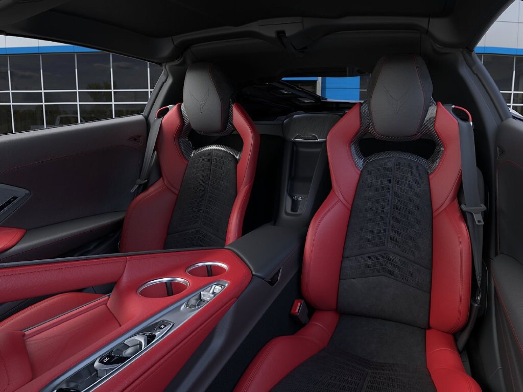 2027 Chevrolet Corvette 2LT - Photo 16