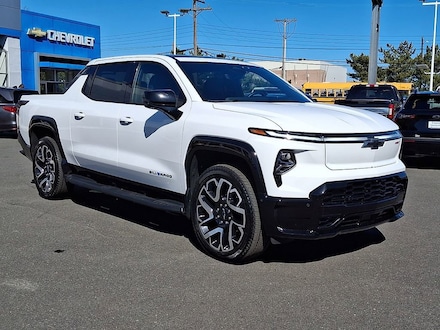 2025 Chevrolet Silverado EV RST - Max Range Truck
