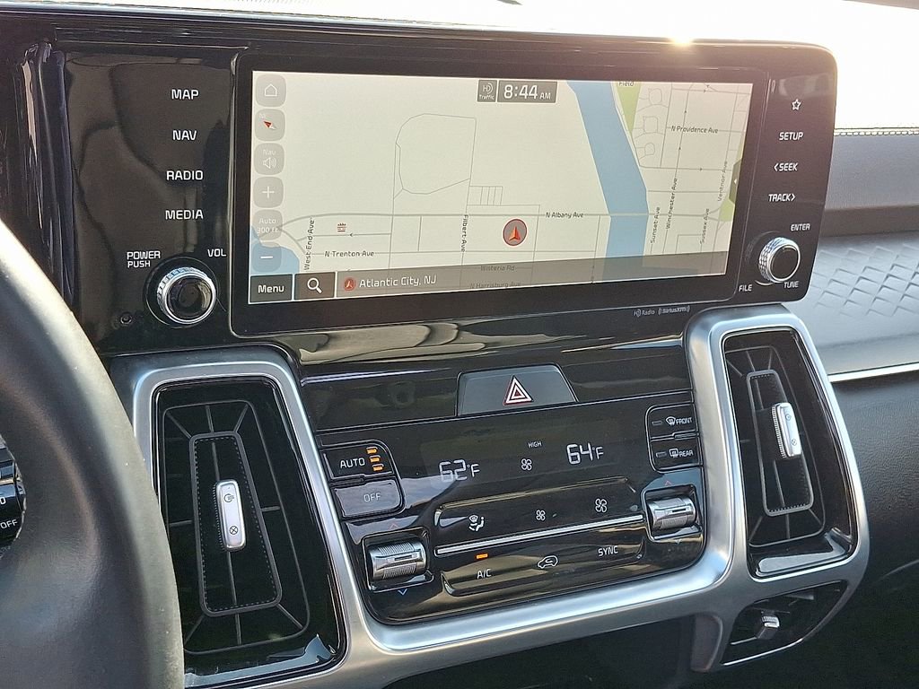 2022 Kia Sorento SX photo 3