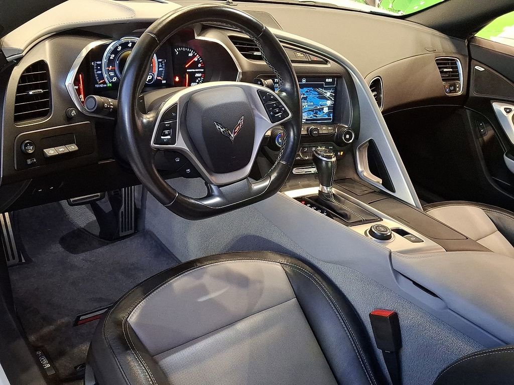 2018 Chevrolet Corvette Grand Sport 2LT photo 2