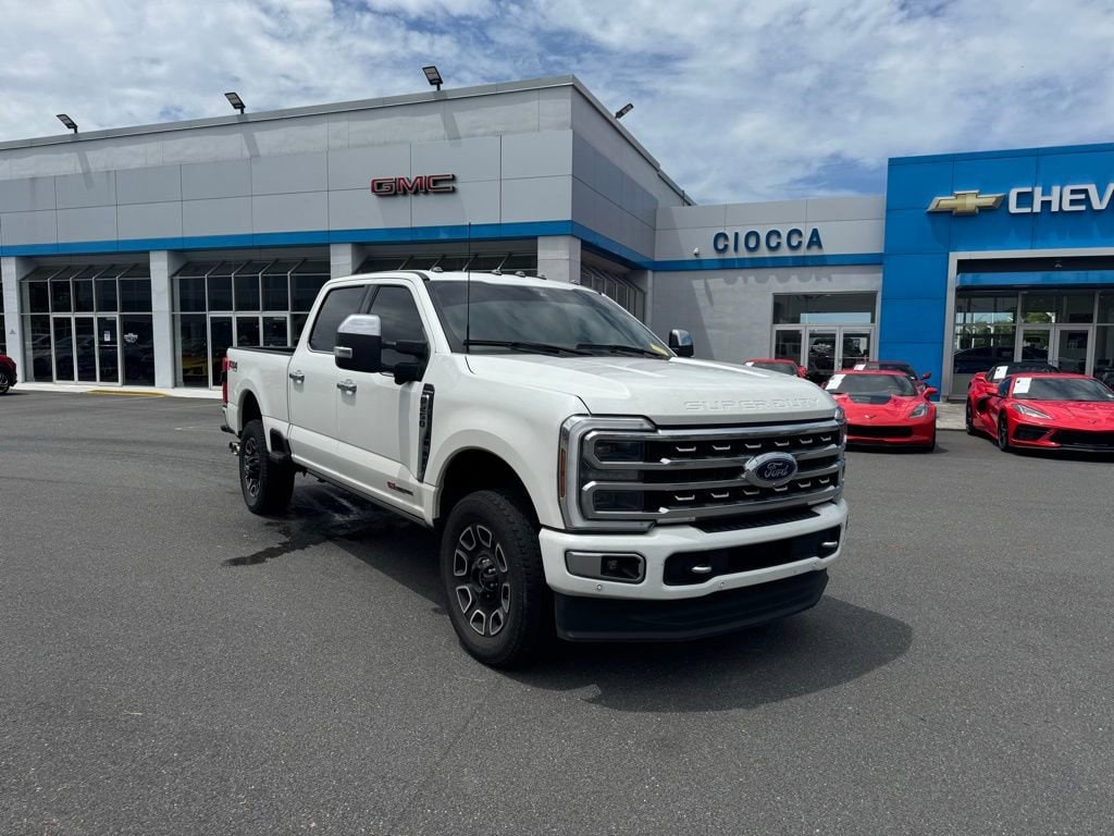 2024 Ford F-250 Platinum 4x4 Crew Cab 8' Box's photo