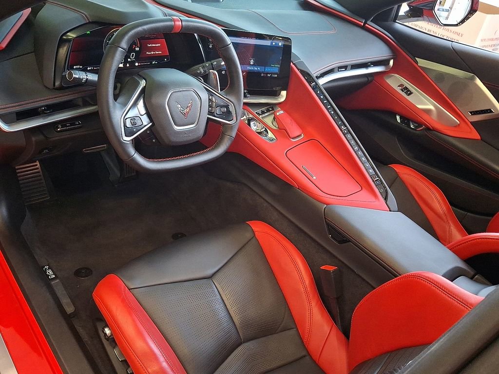 2023 Chevrolet Corvette Stingray 2LT Coupe photo 2