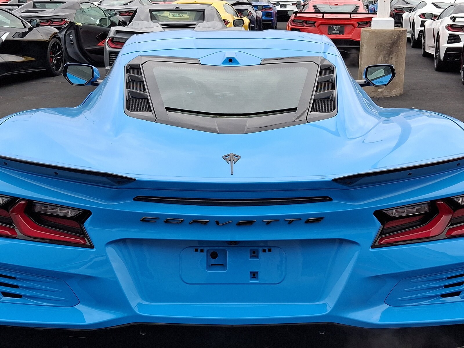2025 Chevrolet Corvette E-Ray 3LZ photo 4