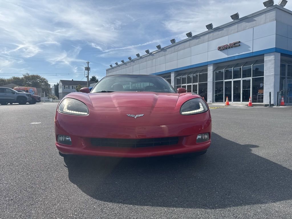 2007 Chevrolet Corvette Base photo 2
