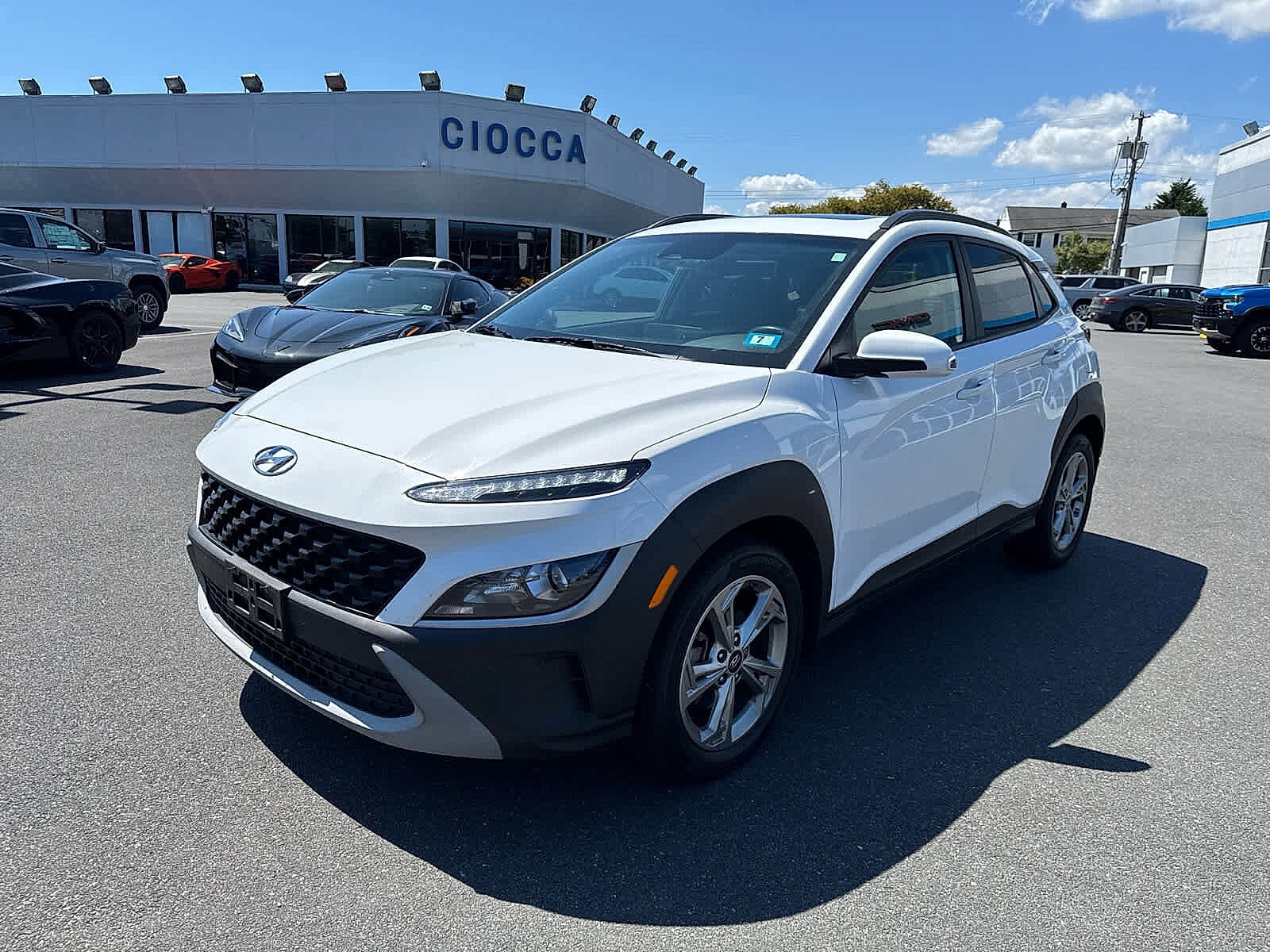 2022 Hyundai Kona SEL photo 3