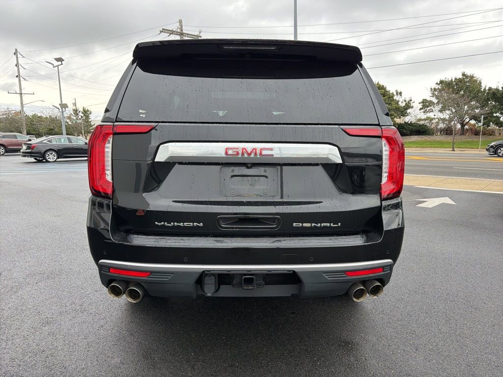 2021 Gmc Yukon Denali photo 3