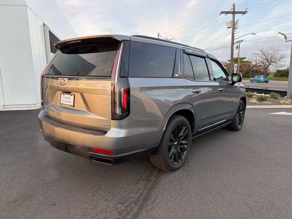 2022 Cadillac Escalade Sport photo 4