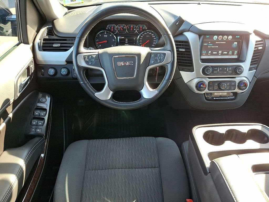 2020 Gmc Yukon SLE photo 2