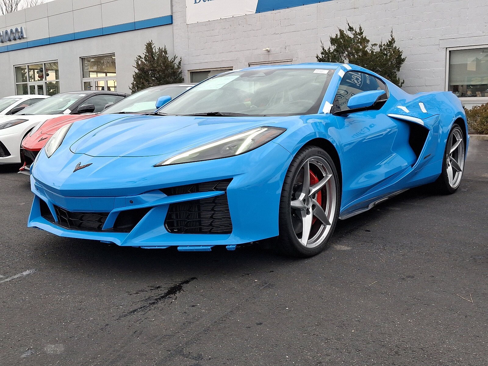 2025 Chevrolet Corvette E-Ray 3LZ photo 2