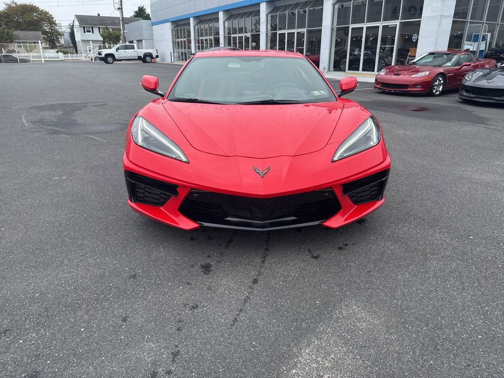 2022 Chevrolet Corvette Stingray 2LT photo 2