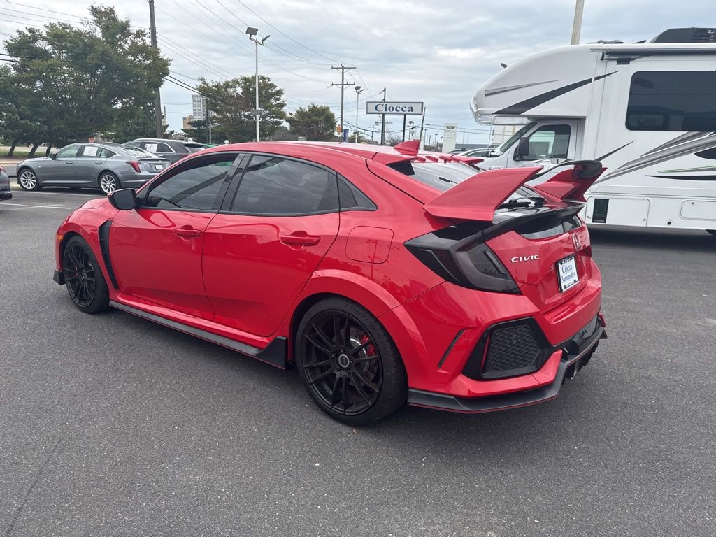 2018 Honda Civic Type R Touring photo 4