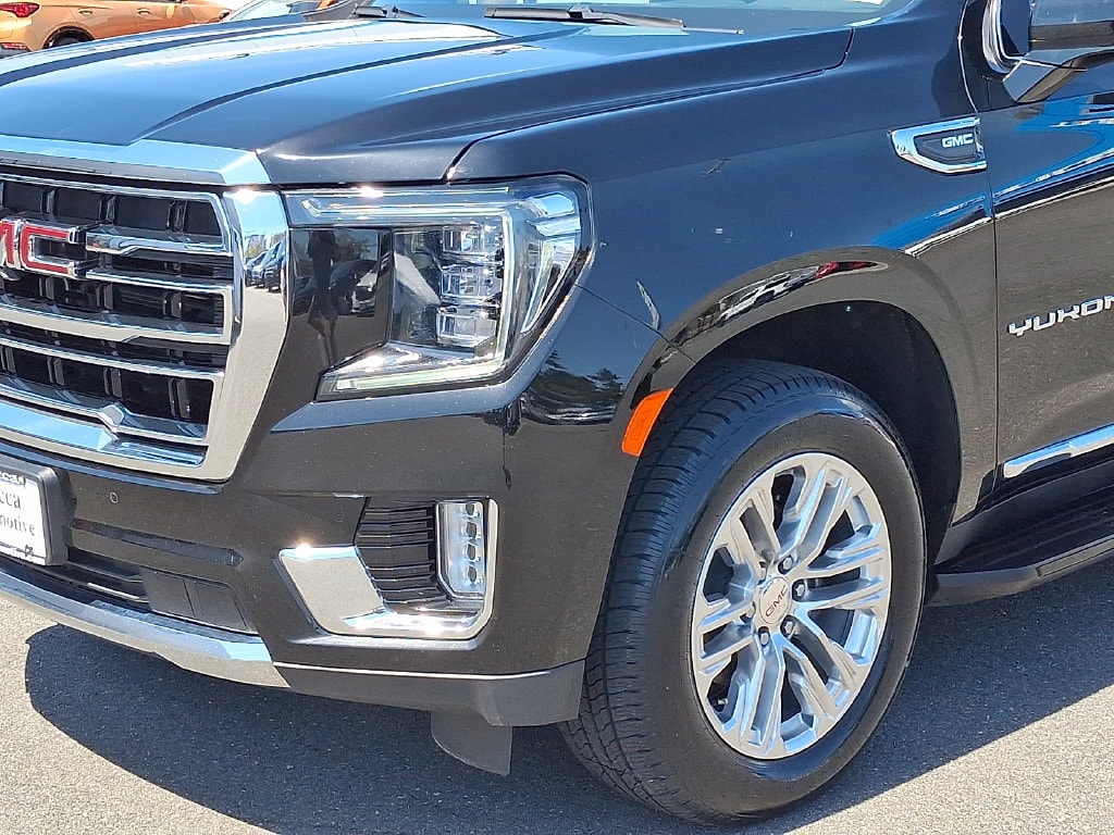 2023 GMC Yukon SLT - Photo 12