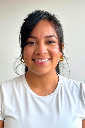 Staff member Jenn Zelaya from ID_337454