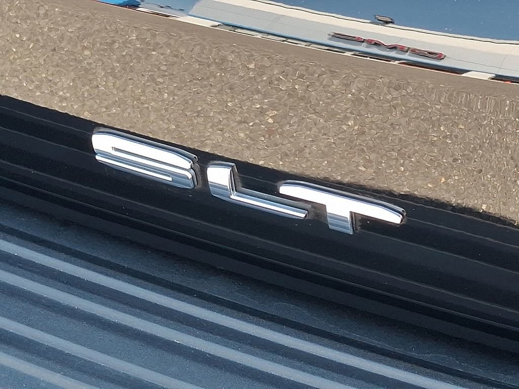 2023 GMC Yukon SLT - Photo 49